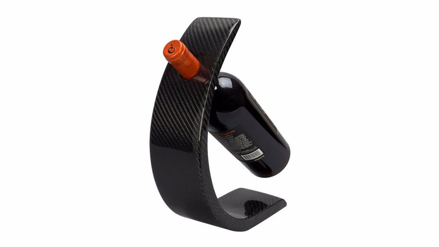 Carbon fiber wine holder