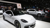 2018 Porsche Panamera Turbo S E-Hybrid