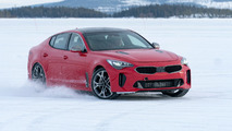 Kia Stinger tests sur glace