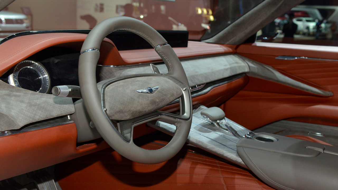 Genesis GV80 Plug-In Fuel Cell Concept - New York 2017