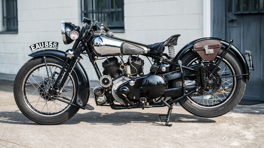 1933 De Luxe Brough Superior SS80