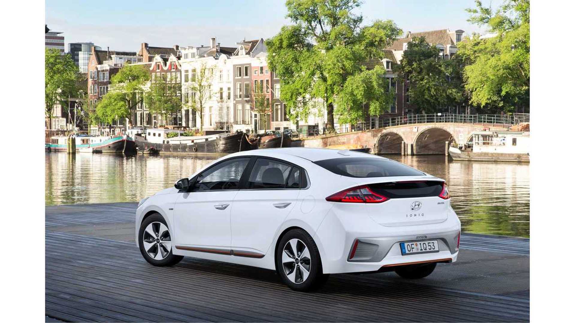 Hyundai Ioniq Electric Becomes U S Most Fuel Efficient Vehicle Hyundai Ioniq Electric Becomes U S Most Fuel Efficient Vehicle Update For A Few Weeks Anyway