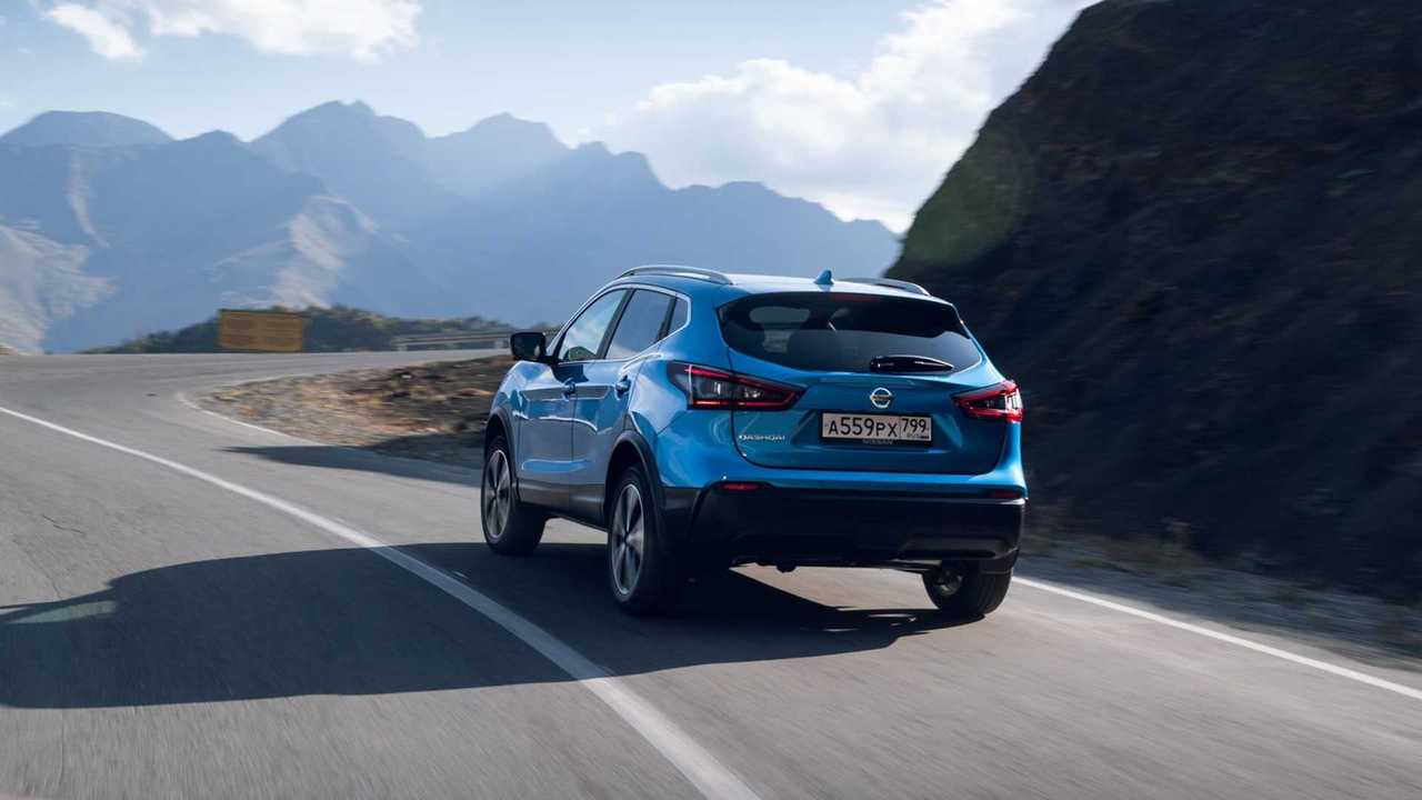 Nissan X-Trail & Nissan Qashqai on Caucasus