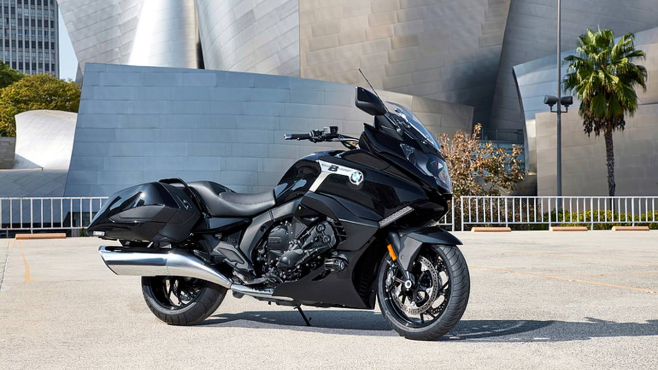 BMW Posts K 1600 Bagger Pricing and Features