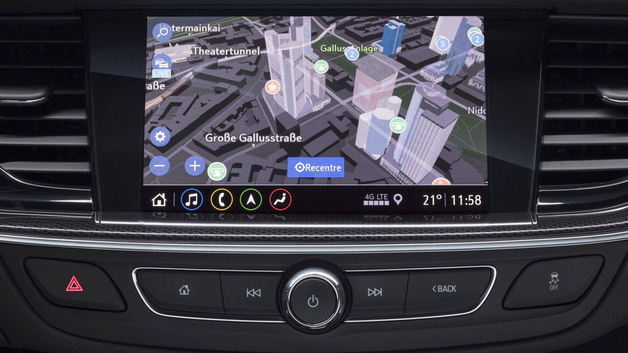 Opel Insignia 2018 nuevo sistema de infoentretenimiento