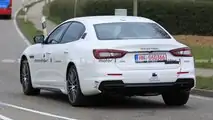 Maserati Quttroporte spia lifting foto