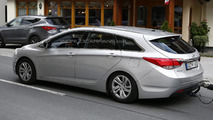 2015 Hyundai i40 facelift spy photo