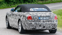 2016 Rolls-Royce Dawn spy photo