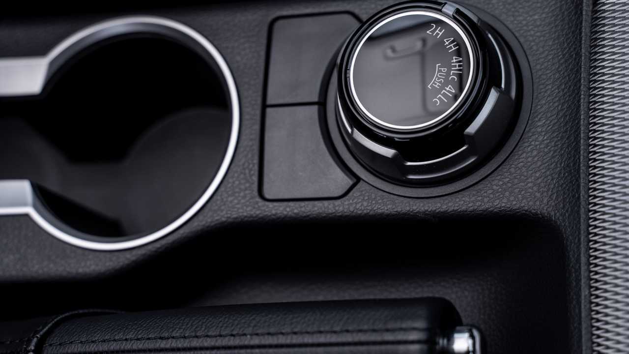 L200