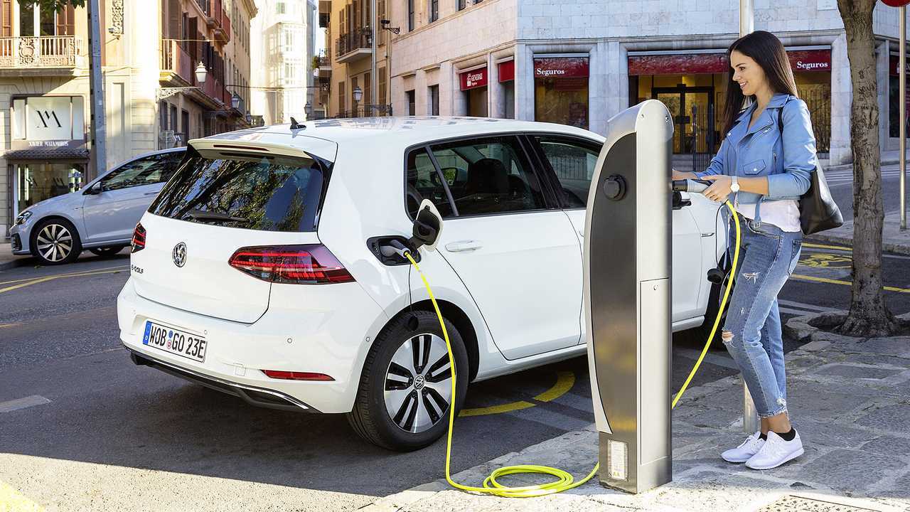 Auto elettrica e diesel, inquinamento a confronto