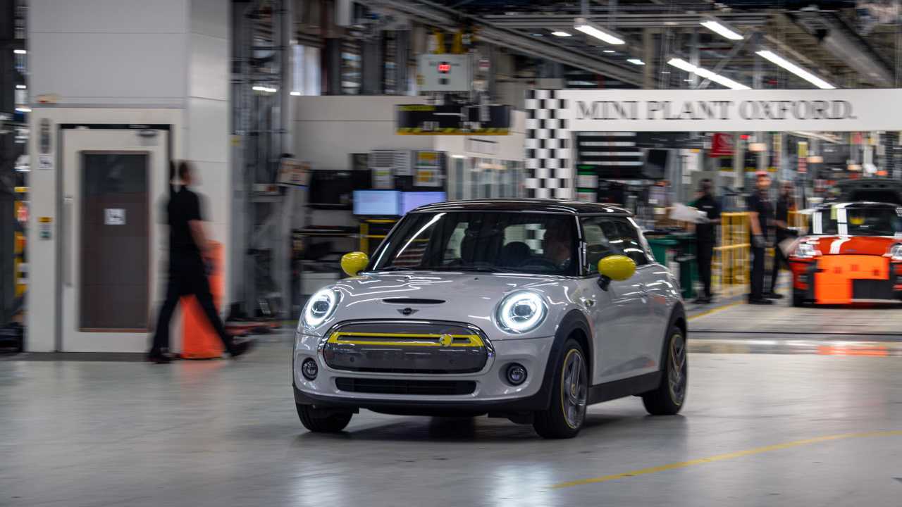 MINI Electric at Plant Oxford