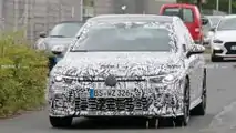 Volkswagen Golf 8 GTI Erlkönigfoto