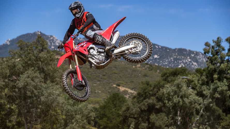 Honda presenta la nuova CRF450R 2021