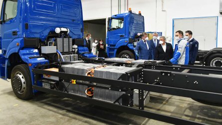 na kamaze sluchajno rassekretili elektricheskij gruzovik