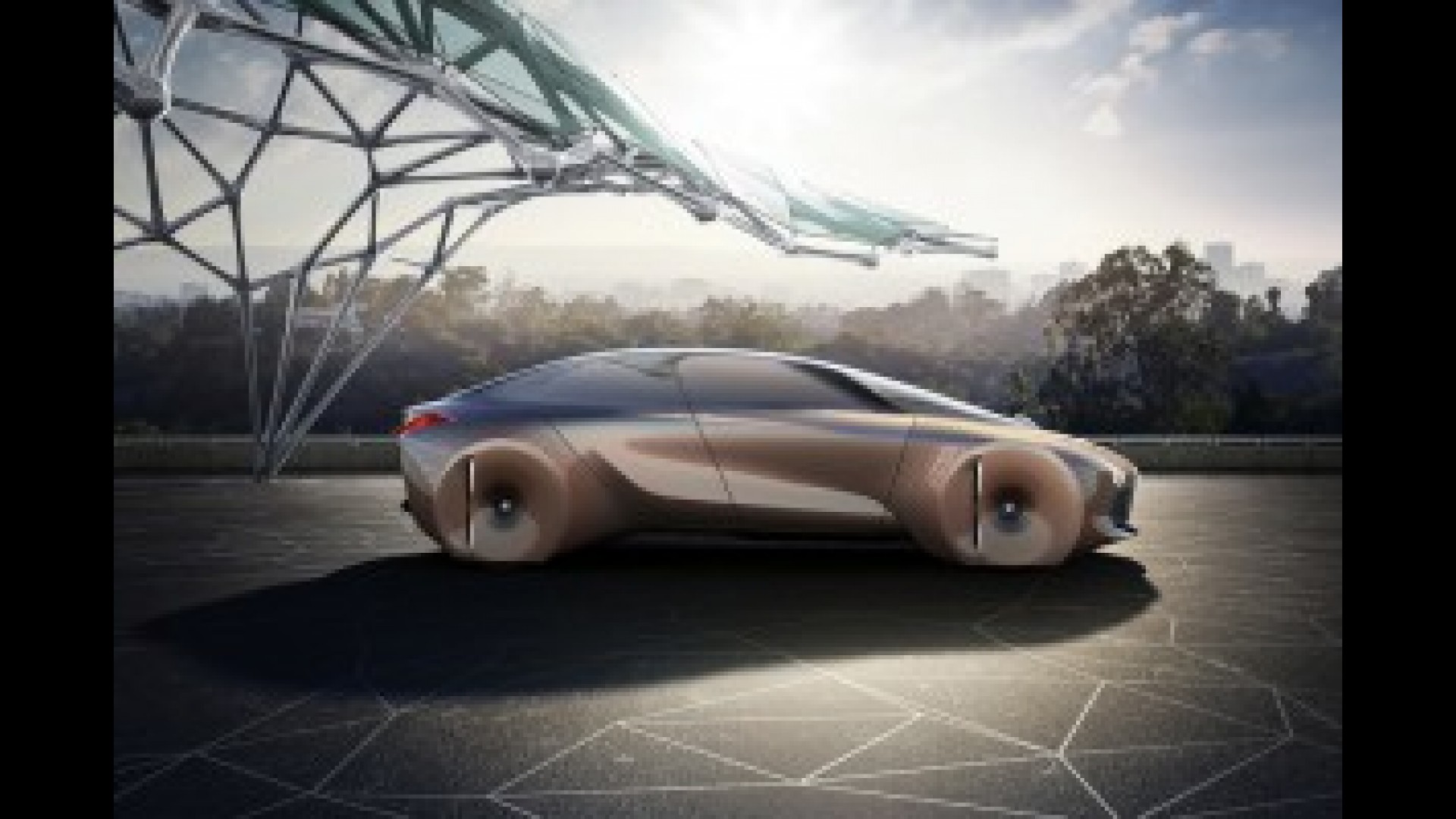BMW yüzüncü yılını Vision Next 100 Concept modeli ile kutluyor