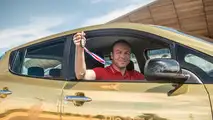 Nissan gold Leaf