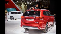 İşte Avrupa İçin Yüzü Yenilenen Mitsubishi Outlander Ve Muhteşem Ralli Versiyonu
