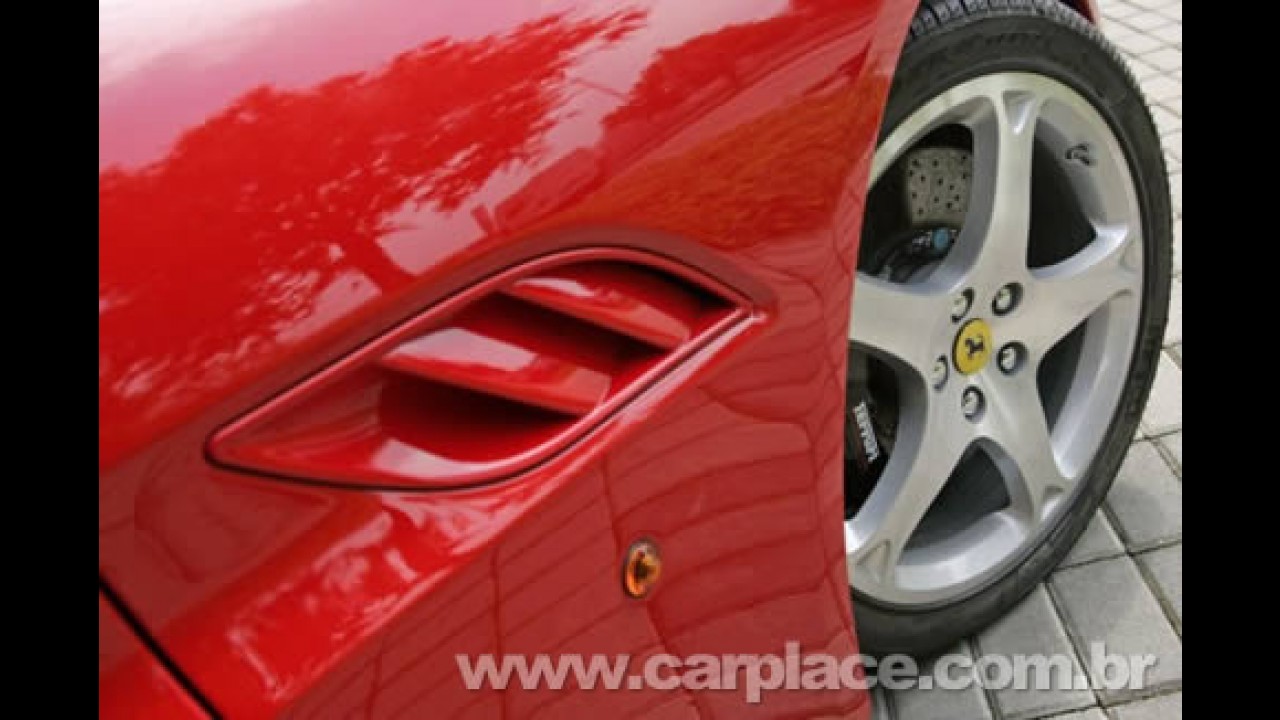 Show!! Novas fotos da Ferrari California GT revelam detalhes do interior e motor
