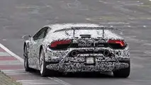 2018 Lamborghini Huracan Superleggera spy photo