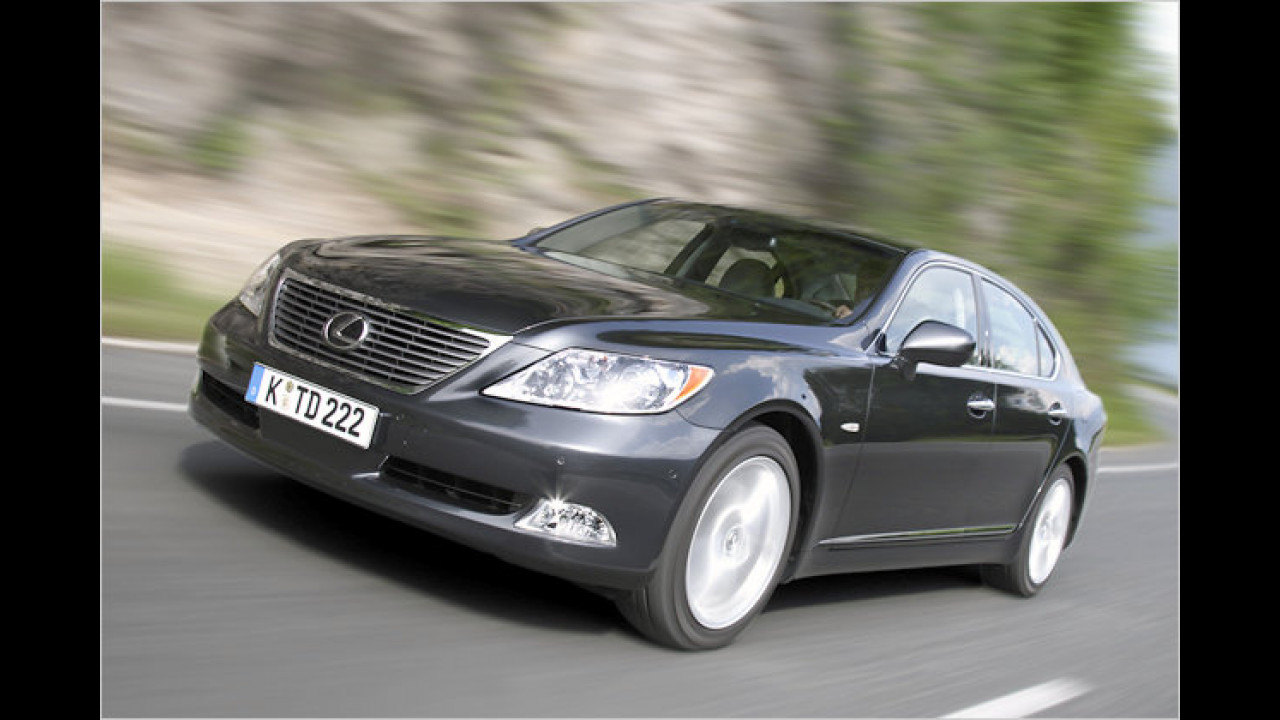 Die sparsamsten Autos über 300 PS mit Bild und Kurzinfo