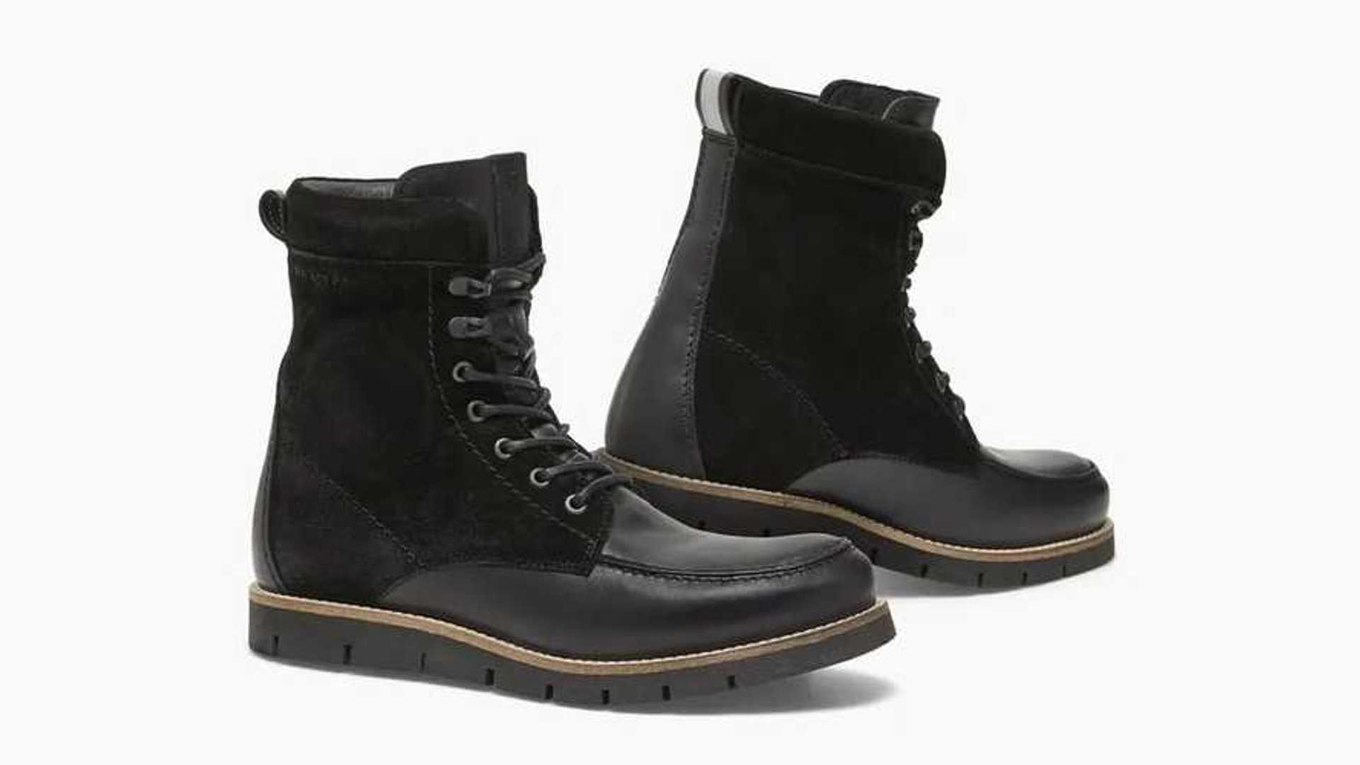 revit mohawk 2 boots