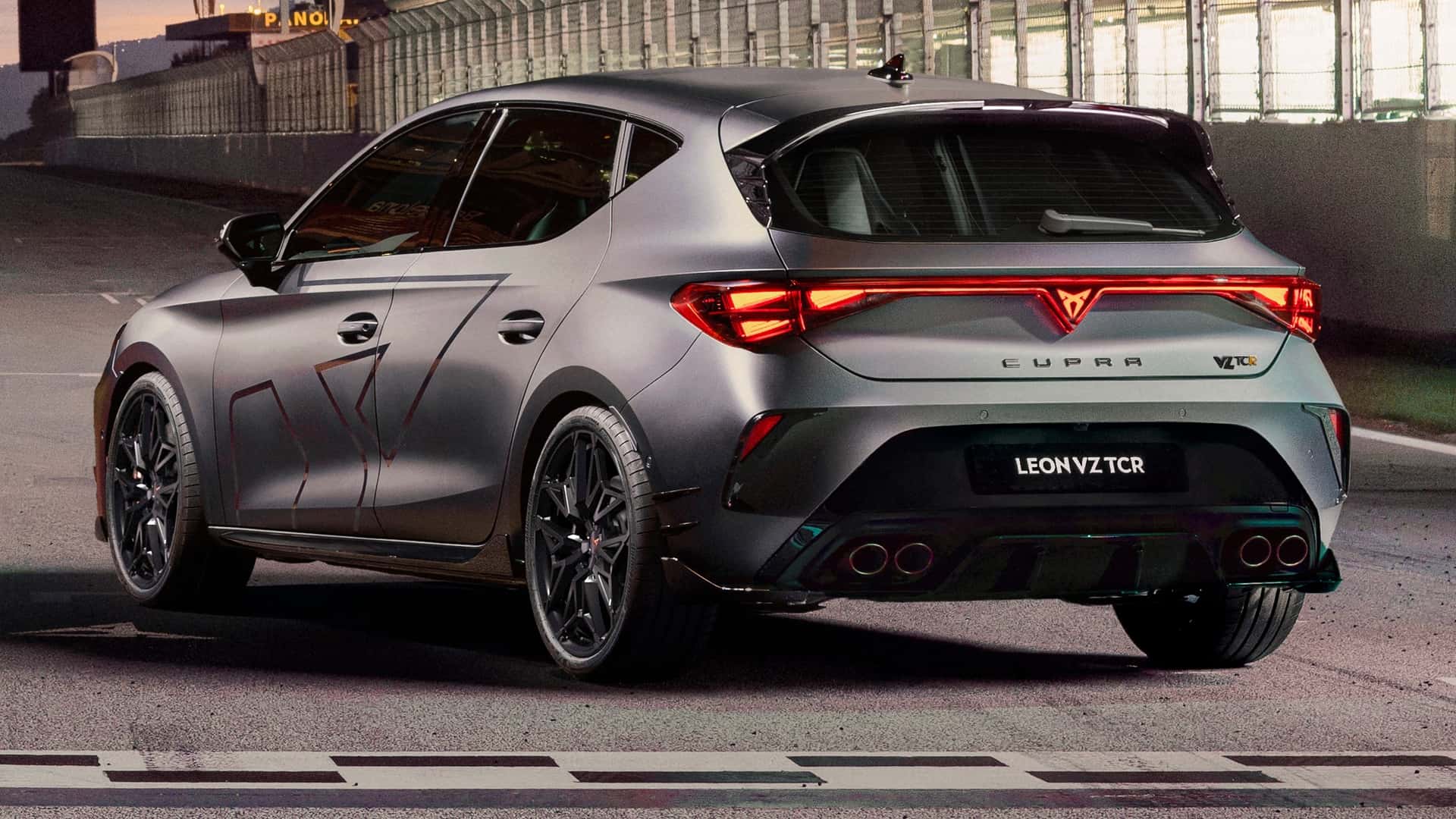 2026-cupra-leon-vz-tcr.jpg