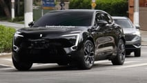 Flagra: marca premium da Changan, Avatr já roda sem camuflagem por SP