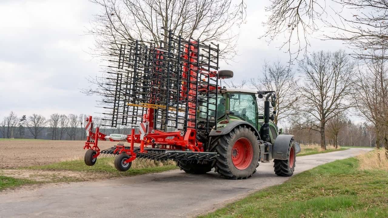 Tinecare V 12050 Master: nuovo erpice Pottinger da 12 m