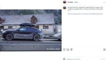 Nuova Porsche Cayenne Coupé Electric, le foto spia su Instagram