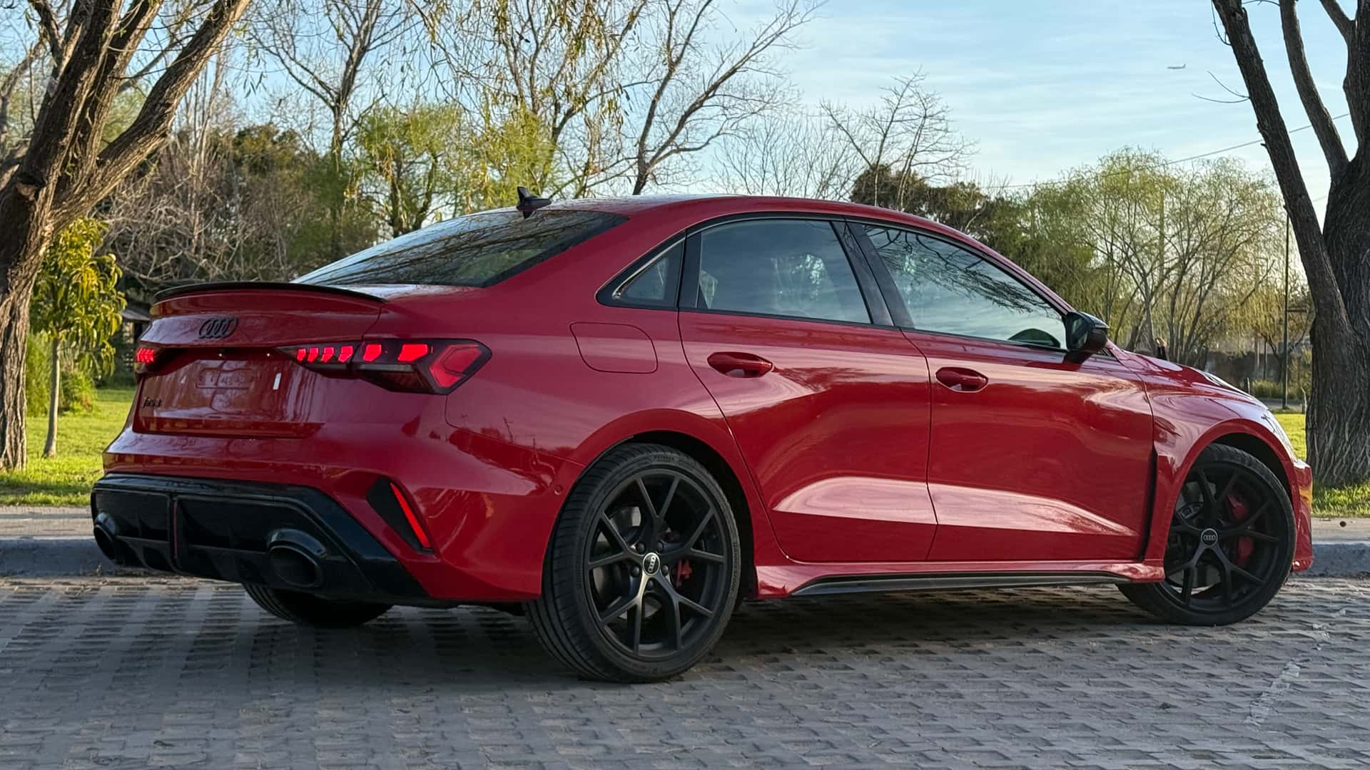 en-el-garage-de-motor1-audi-rs3-sedan-20