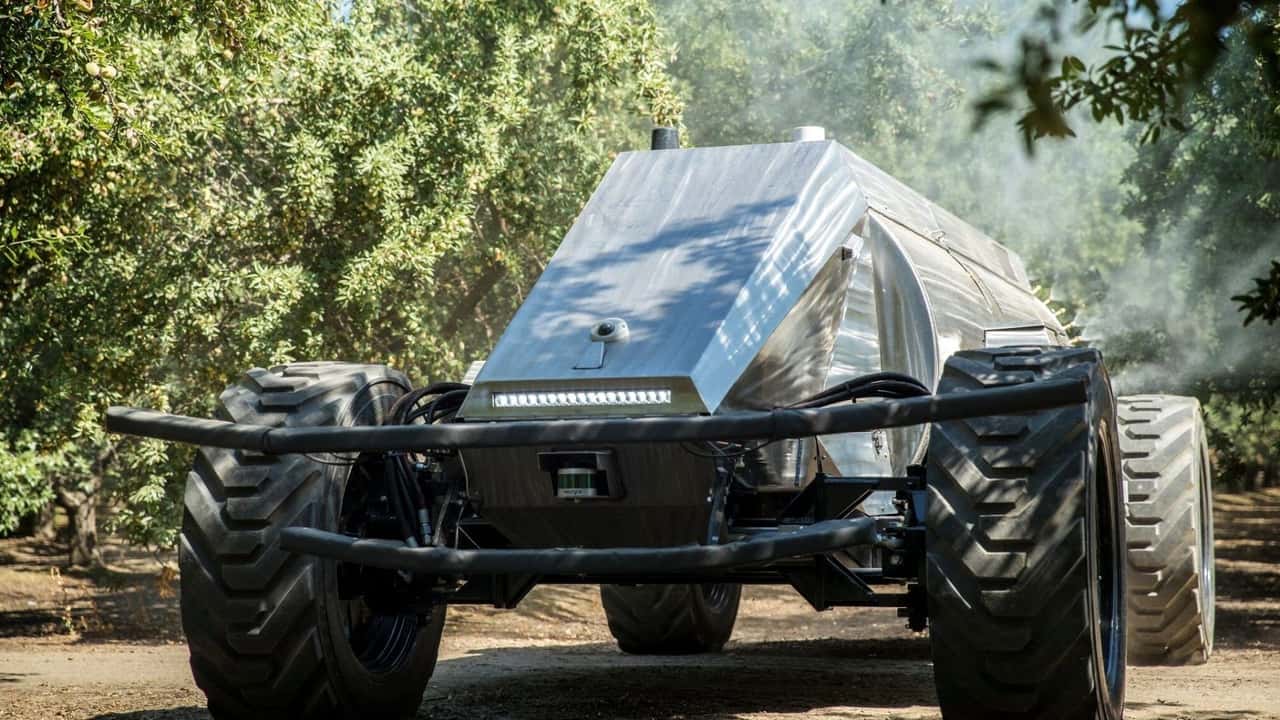 John Deere investe in robotica: acquisita GUSS Automation