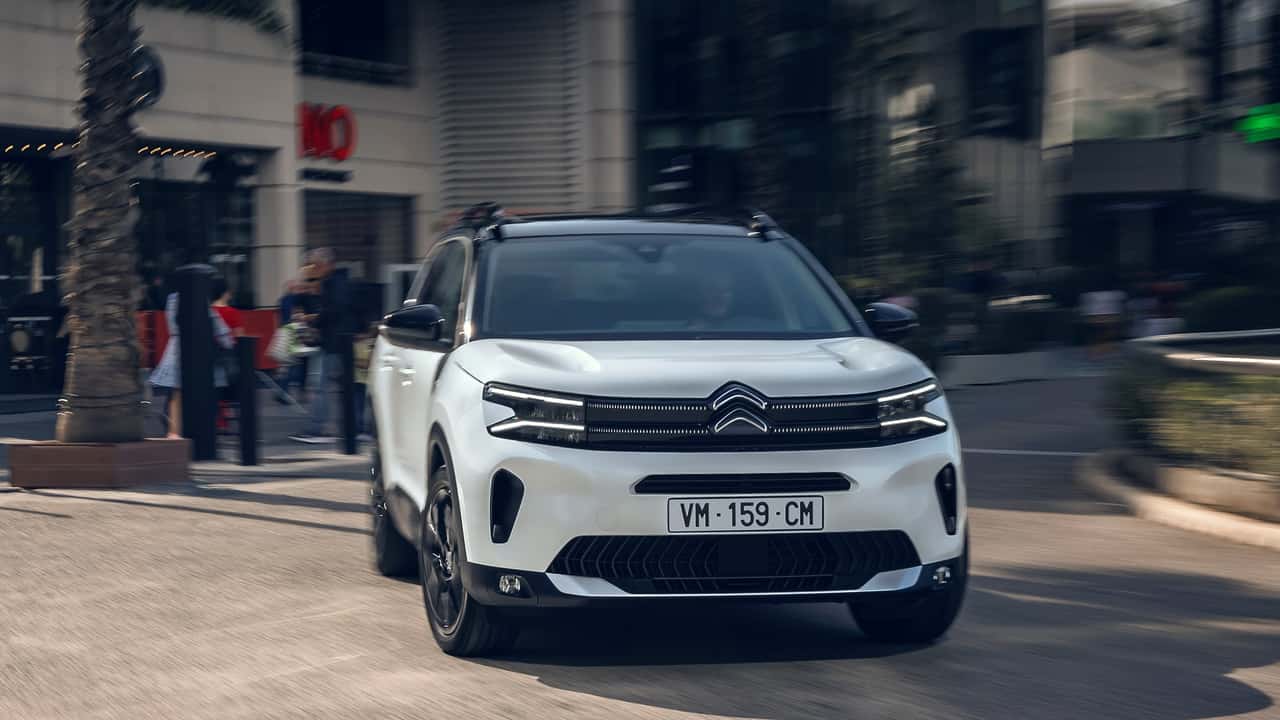 Citroen C5 Aircross Hybrid 136