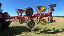 12 Attrezzature agricole TOP da attaccare al trattore nel 2024