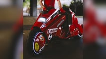 Bel y Bel - Kaneda Bike Front Left Angle View