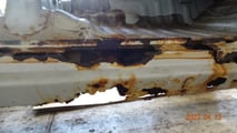 Toyota FJ60 Land Cruiser restaurado y electrificado