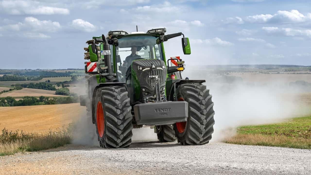 upload-fendt1-1784545056650-obwe0j