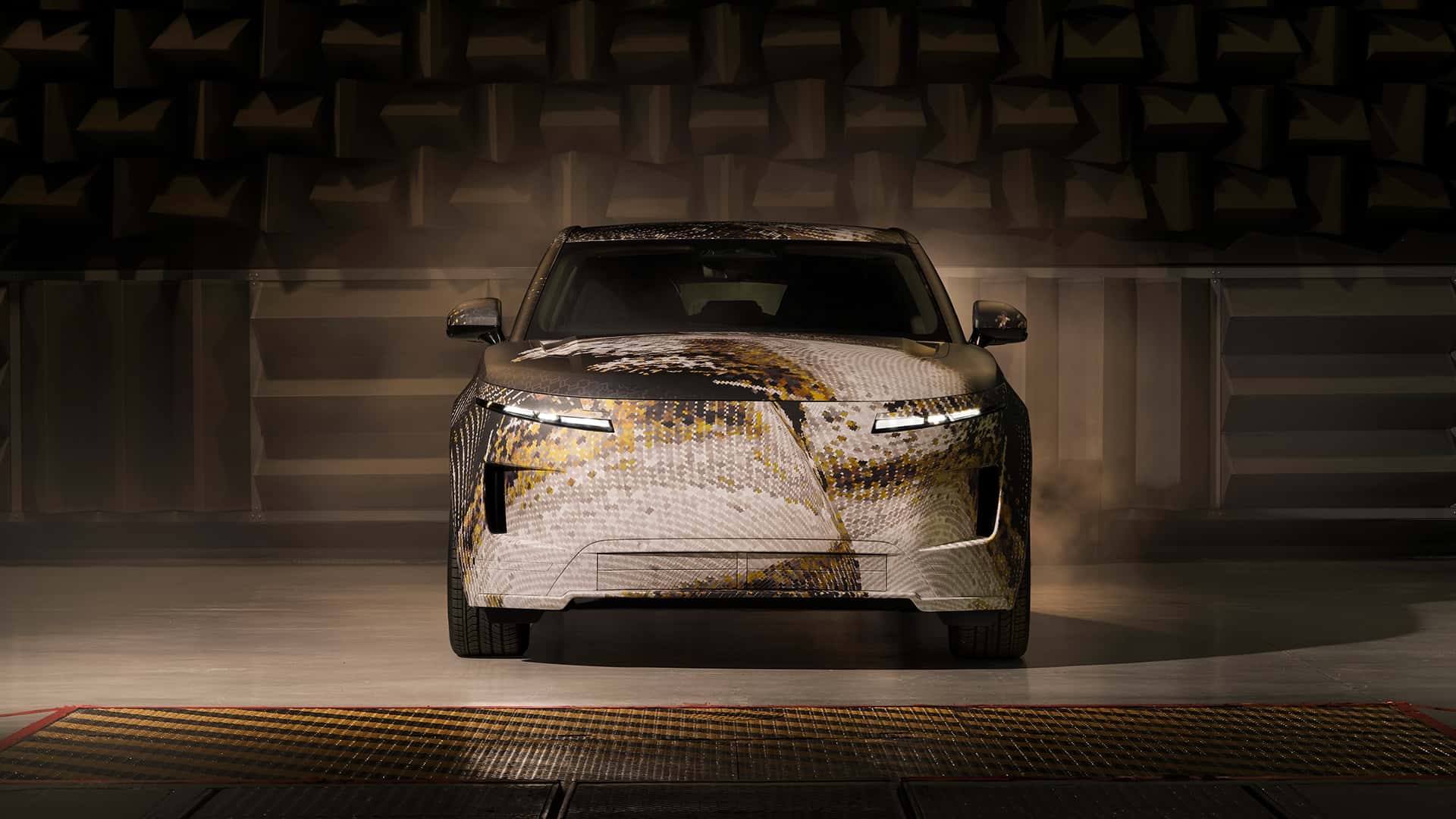 Range Rover GT Eléctrico: Primer Vistazo al Lujo Sostenible con Menos Pantallas