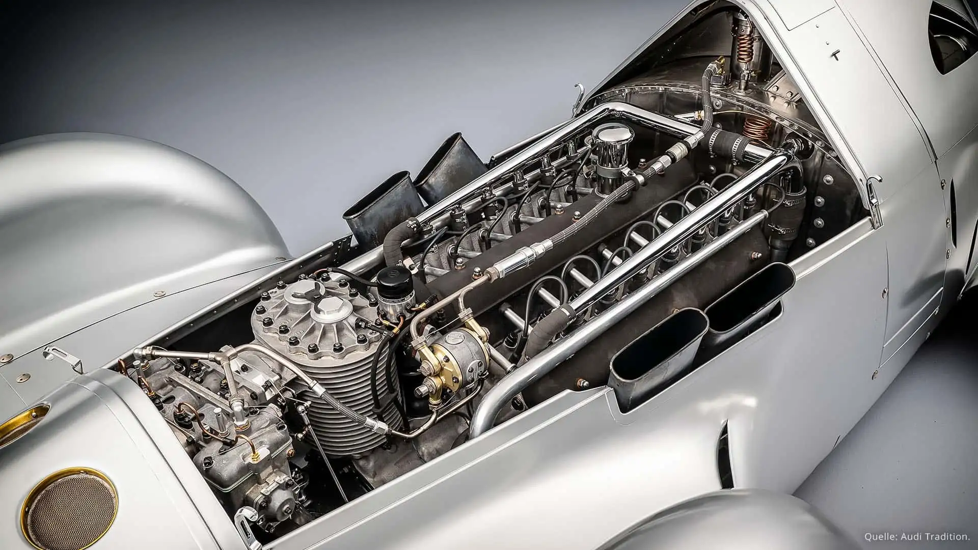 https://cdn.motor1.com/images/mgl/VzW267/s1/auto-union-lucca-2026.webp