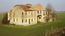 Fabbricati collabenti F/2 sono esclusi dalla piccola proprietà contadina