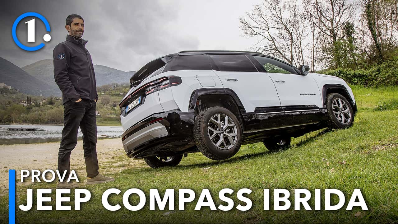 photo cover jeep compass hybrid 2026