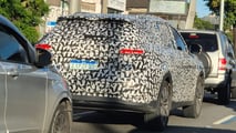 Flagra: CAOA Changan acelera testes do CS75, rival de Commander