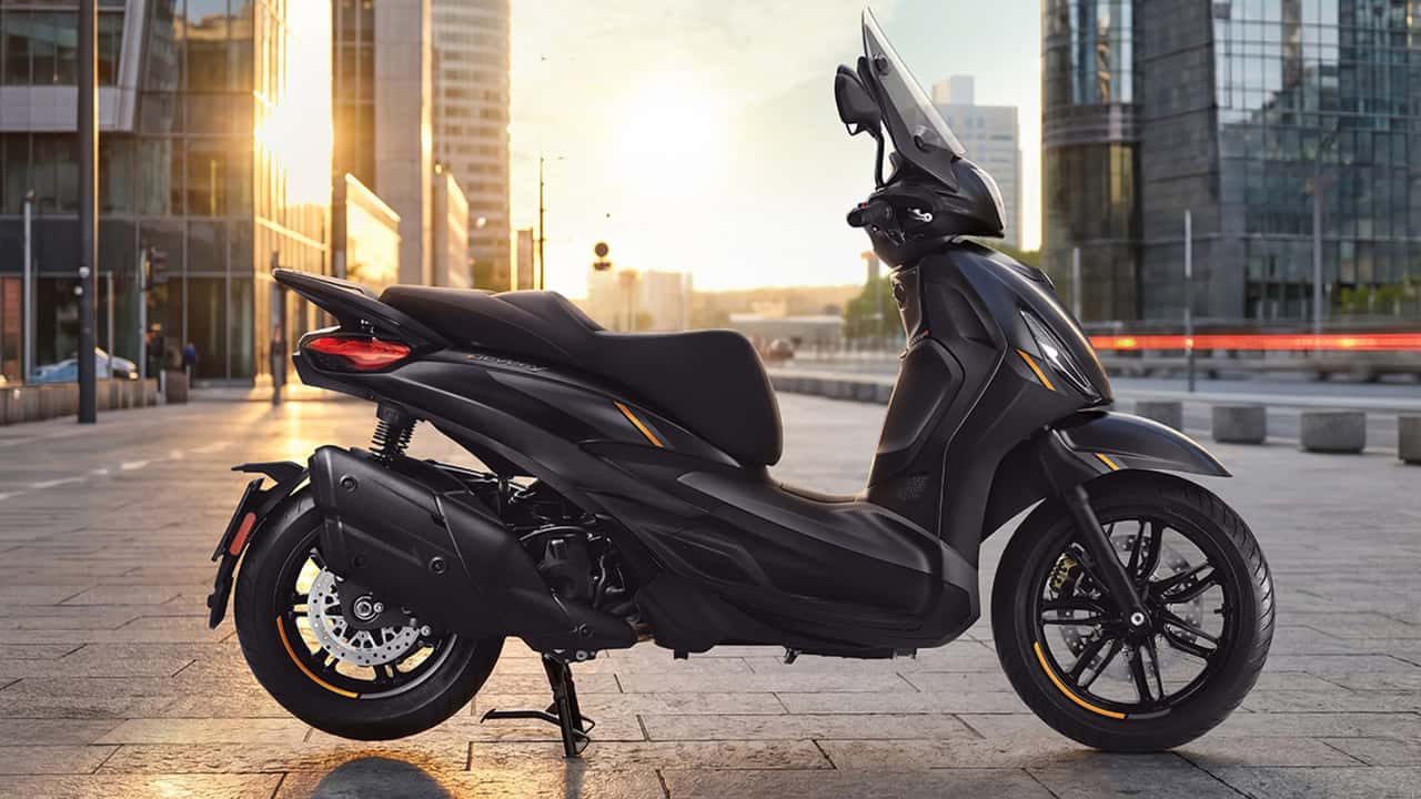 Piaggio Beverly 25th Anniversary Edition