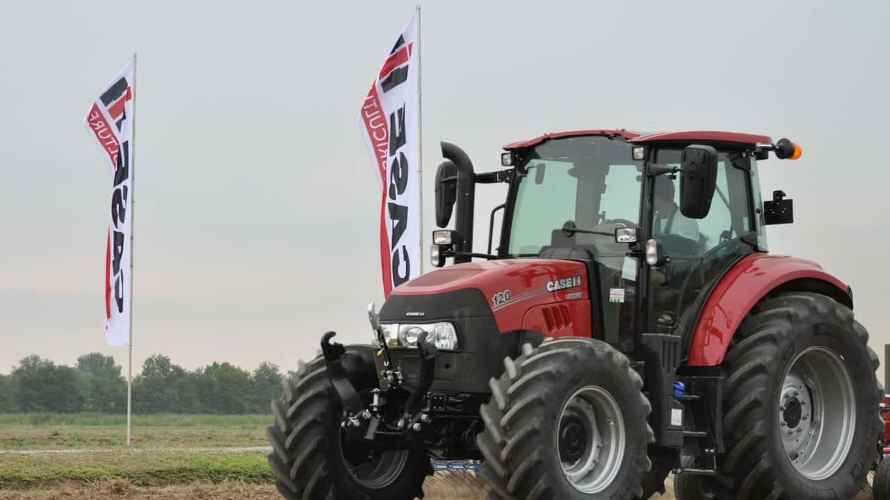 ase IH Luxxum 120: TEST CLASSIC