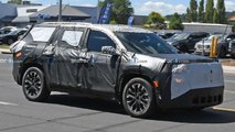 2024 GMC Acadia Side View Spy Photo