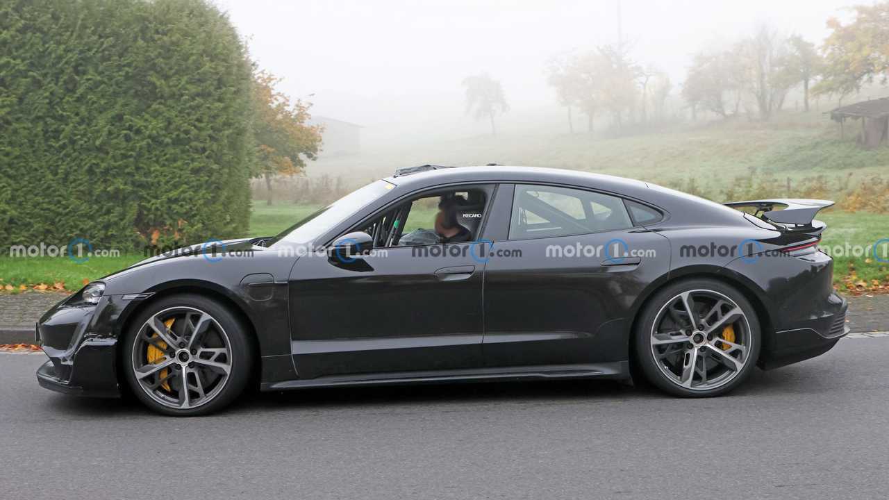 Porsche Taycan GT, fotos espía