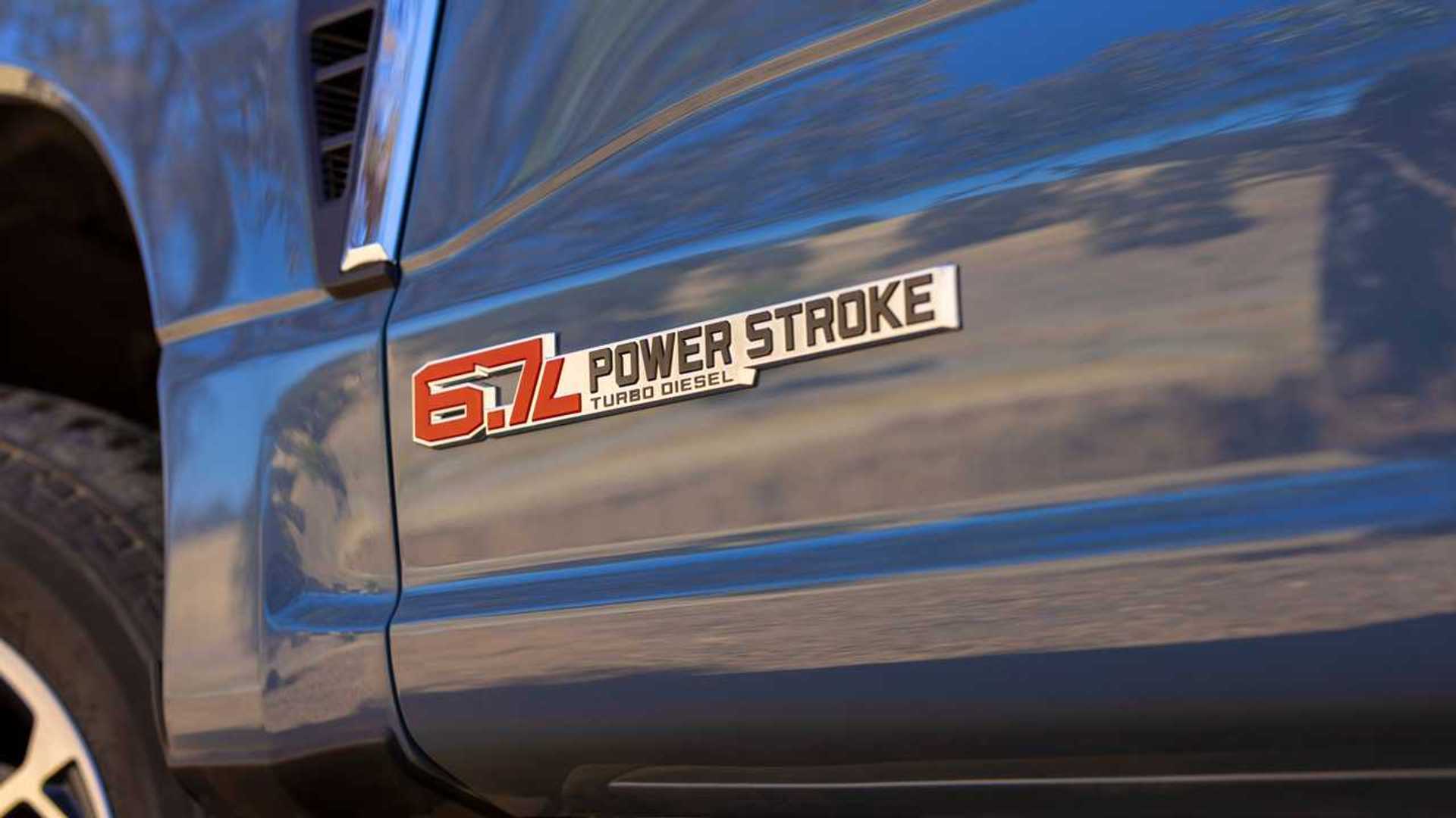 2023 Ford F-Series Super Duty Debuts Standard 6.8-liter V8, New Towing