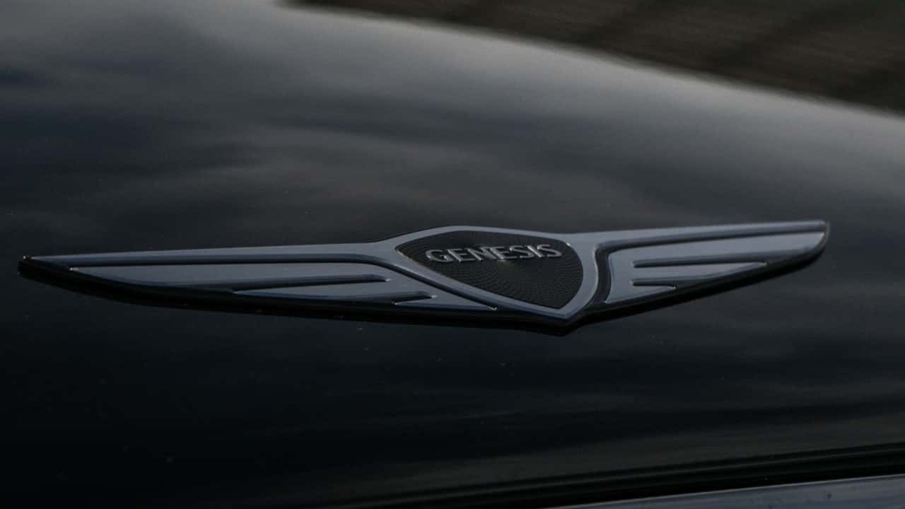 Genesis car logo