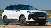 Ebro s700 HEV y s700 PHEV 2026