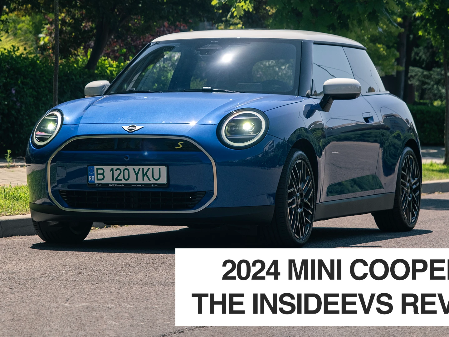 新型 MINI COOPER SE (J01) プルバック・カー 2024 Mini Cooper SE Review: Little Car, Big Electric Upgrade