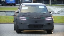 Genesis GV60 Magma (2025) Erlkönigfotos
